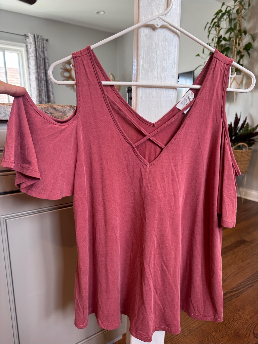 Sienna Sky Cold-Shoulder V-Neck Top in Dusty Rose